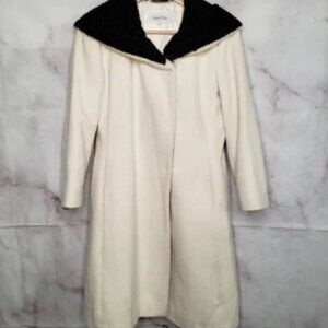 CALVIN KLEIN white wool blend black collar mid-length winter coat 2
